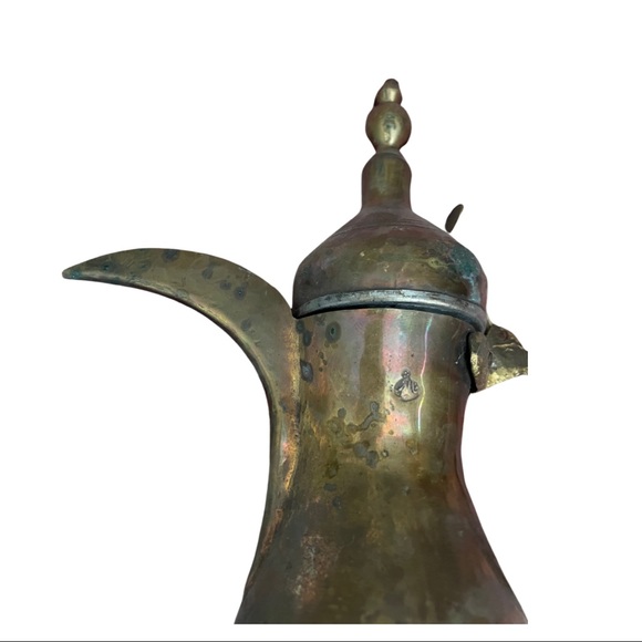 ANTIQUE ISLAMIC EWER - Picture 2 of 16